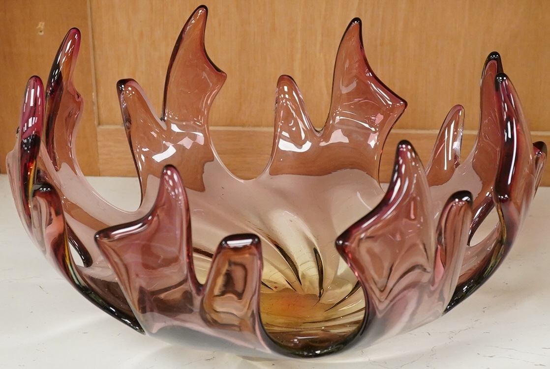 A Murano freeform amber and pink glass bowl, 26cm in diameter